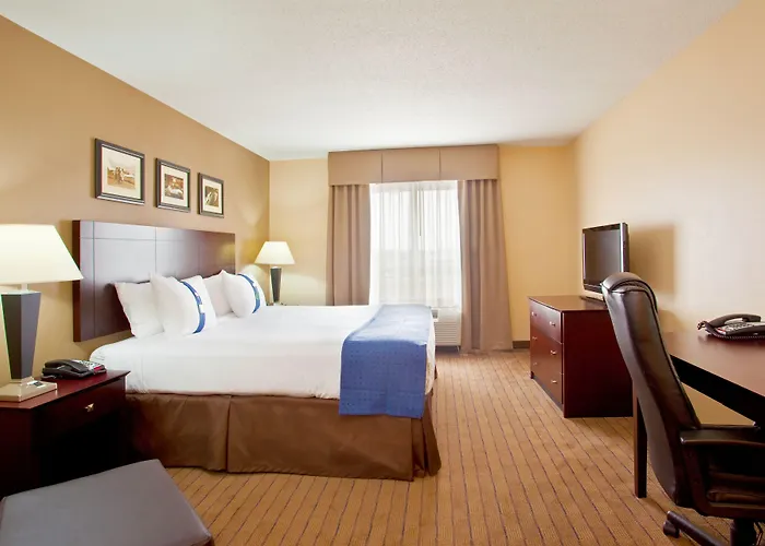 North - Naperville By Ihg Hotel 3*