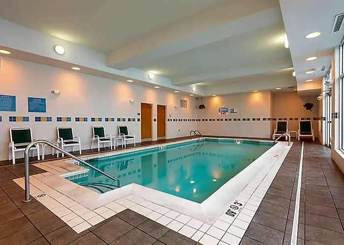 North - Naperville By Ihg Hotel 3*