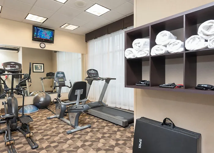 North - Naperville By Ihg Hotel 3*