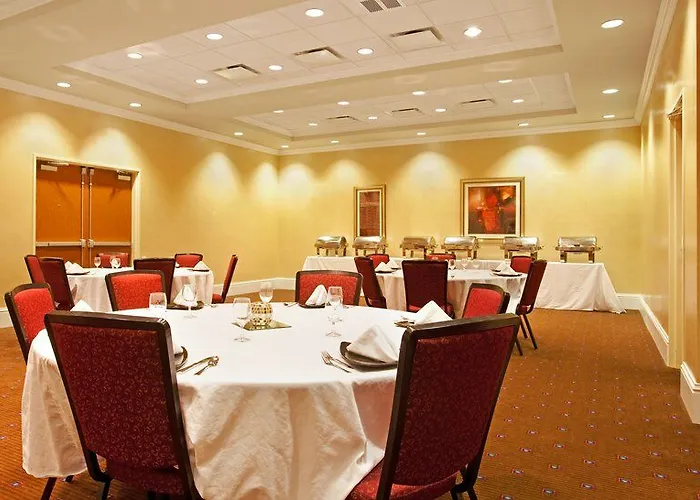 Hotel North - Naperville By Ihg Aurora